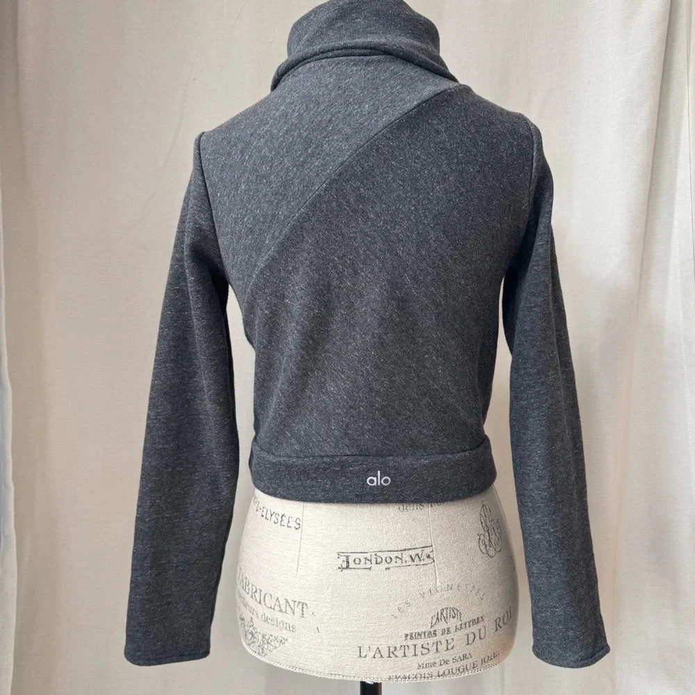 ALO yoga Soleil cropped turtleneck XS charcoal fleece - Picture 3 of 9